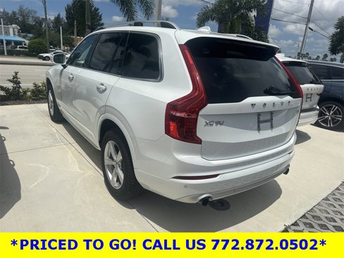 Used 2018 Volvo XC90 T5 Momentum image 5