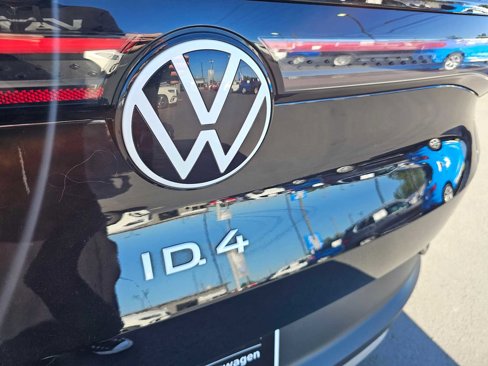 Used 2021 Volkswagen ID.4 Pro S w/ Gradient Package image 16