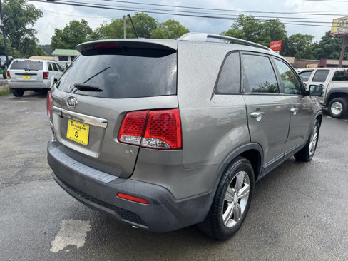 Used 2013 Kia Sorento EX image 9