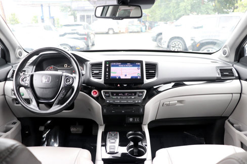 Used 2016 Honda Pilot Touring image 18
