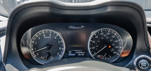 Used 2018 INFINITI Q50 Luxe w/ Essential Package (3.0T Luxe) image 19