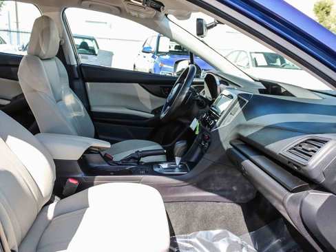 Used 2017 Subaru Impreza 2.0i Premium image 17