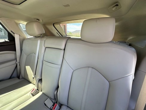Used 2015 Cadillac SRX Premium image 8