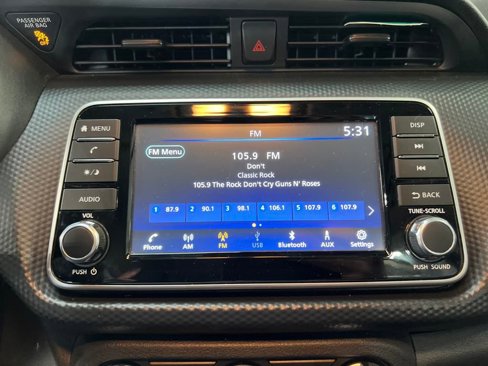 Used 2021 Nissan Kicks S image 24