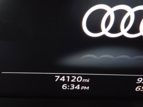 Used 2022 Audi e-tron Premium Plus w/ Premium Plus Package image 73