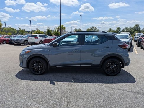 Certified 2024 Nissan Kicks SR image 7