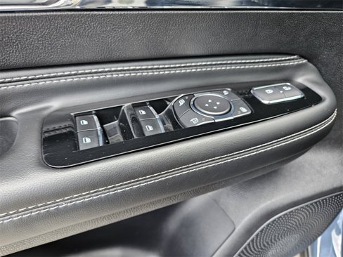 Certified 2023 Lincoln Corsair FWD image 23