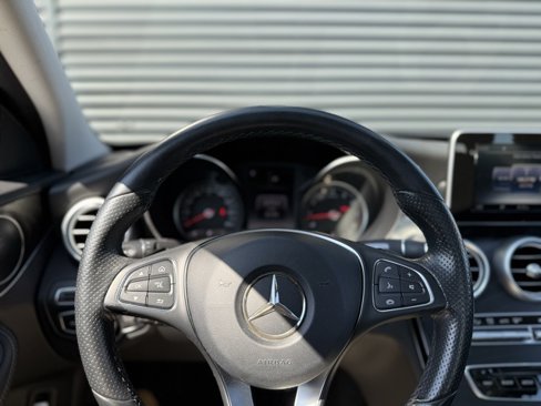 Used 2016 Mercedes-Benz C 300 4MATIC Sedan image 16