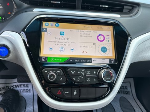 Used 2017 Chevrolet Bolt Premier image 28