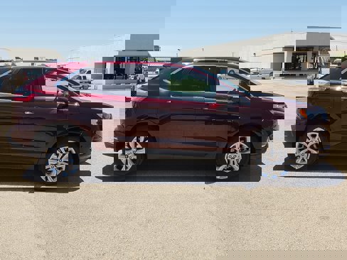 Used 2024 Ford Edge Titanium image 5