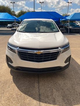Used 2024 Chevrolet Equinox LS w/ LS Convenience Package image 2