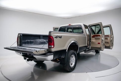 Used 2002 Ford F350 Lariat image 23