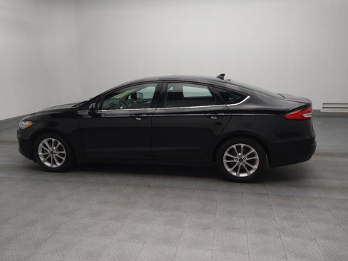 Used 2020 Ford Fusion SE image 3