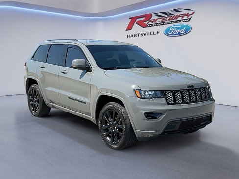 Used 2021 Jeep Grand Cherokee Laredo X image 5