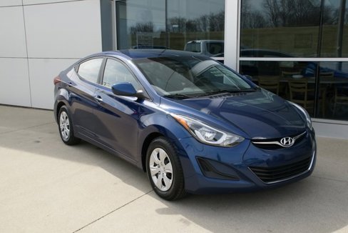 Used 2016 Hyundai Elantra SE image 10