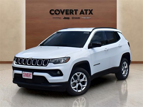 New 2025 Jeep Compass Latitude image 1