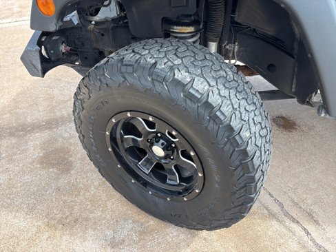 Used 2016 Jeep Wrangler Unlimited Sport w/ Quick Order Package 24S image 9