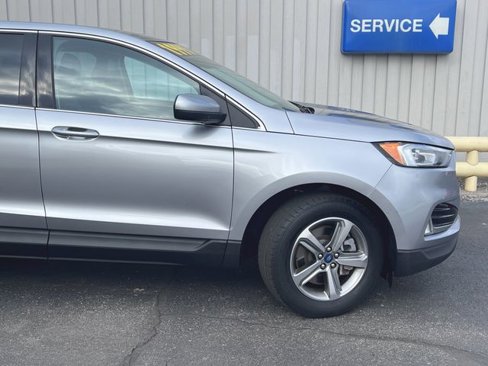 Used 2021 Ford Edge SEL w/ Convenience Package image 18
