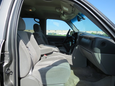 Used 2003 Chevrolet Tahoe LS w/ Cargo Package image 25