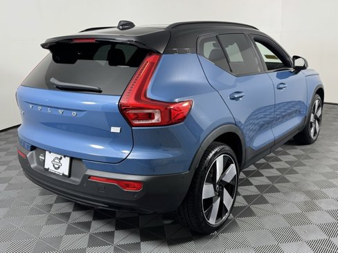 Certified 2023 Volvo XC40 Recharge Ultimate w/ Protection Package Premier image 5