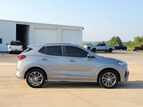 Used 2023 Buick Encore GX Select w/ Experience Buick Package image 6