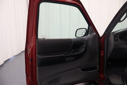 Used 2005 Ford Ranger XL image 9