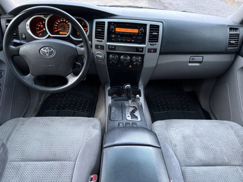 Used 2005 Toyota 4Runner SR5 image 10