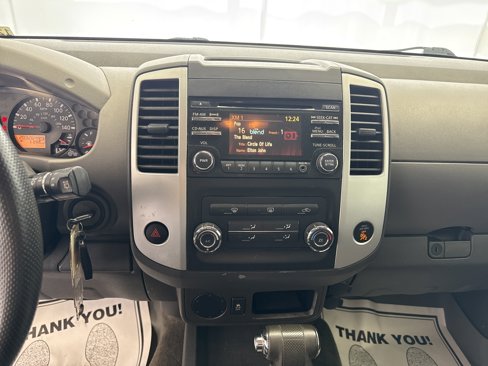 Used 2014 Nissan Xterra S image 11