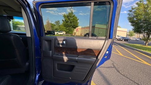 Used 2013 Ford Flex Limited image 24