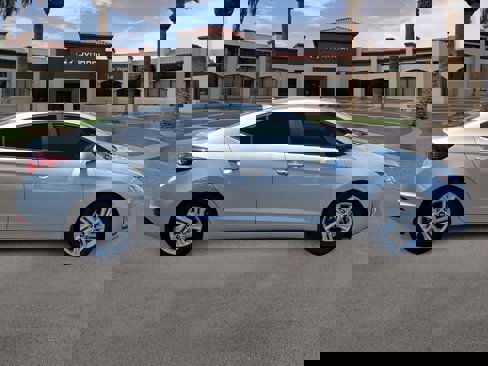 Used 2020 Hyundai Elantra Value Edition image 9