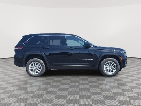 New 2025 Jeep Grand Cherokee Laredo X w/ Luxury Tech Group I image 6