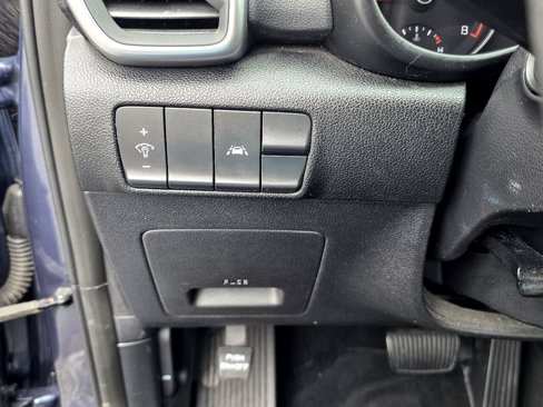 Used 2021 Kia Sportage LX image 16
