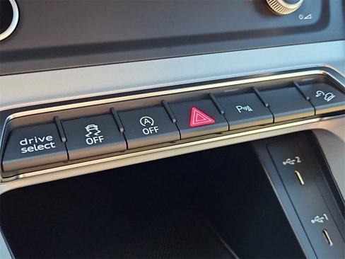 Certified 2022 Audi Q3 2.0T Premium Plus image 19