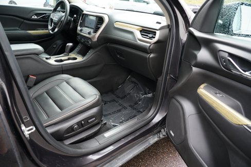 Used 2018 GMC Acadia Denali w/ Technology Package image 30
