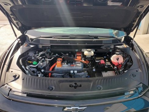 Used 2024 Chevrolet Equinox EV RS image 8