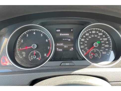Used 2019 Volkswagen Golf Alltrack S image 37