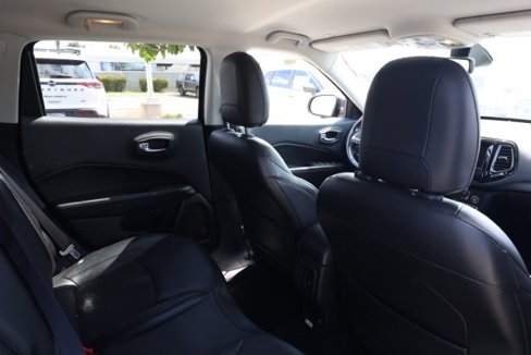 Used 2019 Jeep Compass Altitude image 17