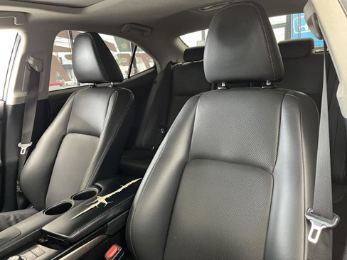 Used 2014 Lexus IS 250 AWD image 20