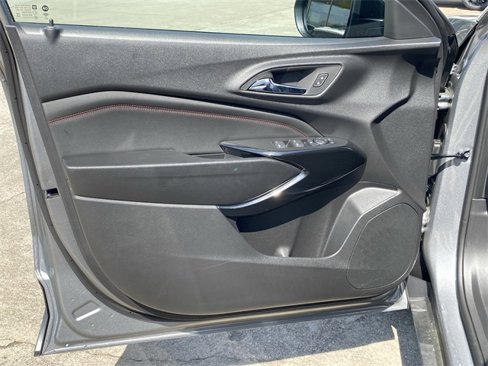 New 2025 Chevrolet Trax RS w/ Driver Confidence Package image 19