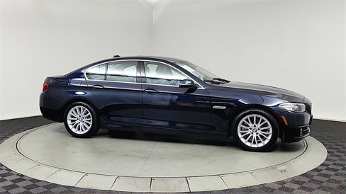 Used 2016 BMW 528i xDrive Sedan image 1