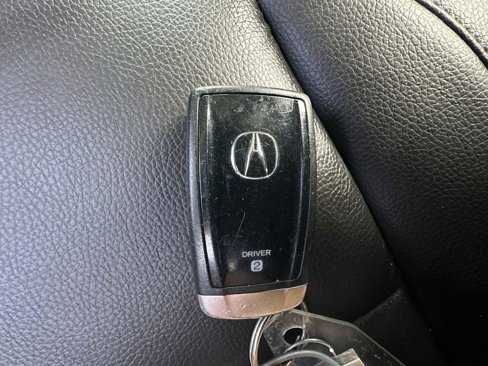 Used 2017 Acura TLX V6 image 26