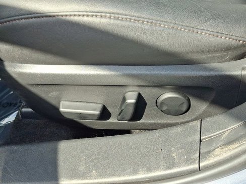 Used 2022 MAZDA MAZDA3 s image 14