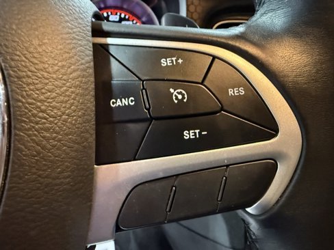 Used 2017 Dodge Charger SXT w/ AWD Plus Group image 13