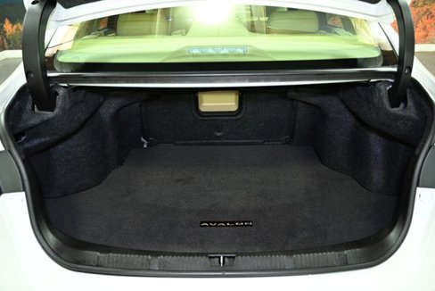 Used 2013 Toyota Avalon XLE Touring image 55