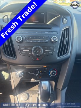 Used 2015 Ford Focus SE image 12