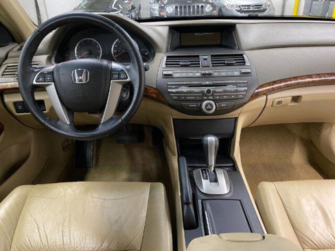 Used 2009 Honda Accord EX-L image 19