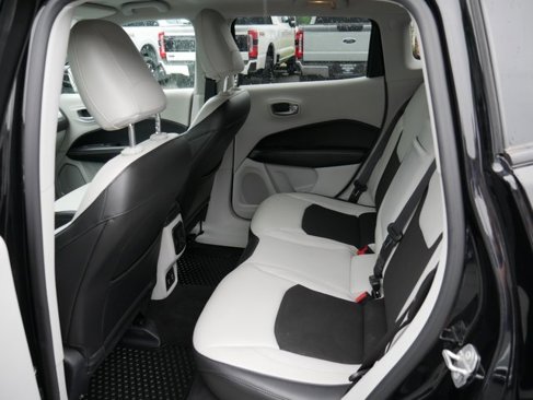 Used 2018 Jeep Compass Latitude w/ Popular Equipment Group image 21