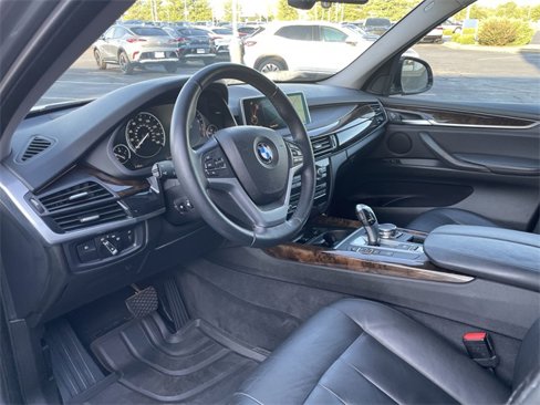 Used 2015 BMW X5 xDrive35i image 12
