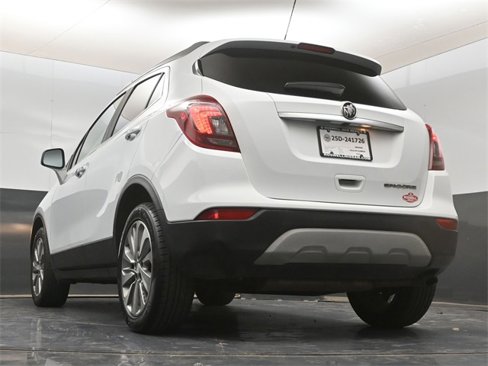 Used 2020 Buick Encore Preferred image 19