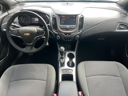 Used 2017 Chevrolet Cruze LT w/ RS Package image 22